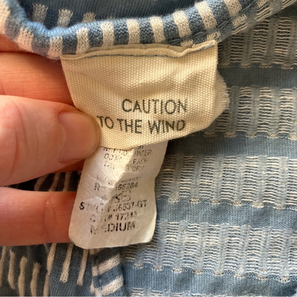 Caution to the Wind Baby Blue Faux Wrap Short Sleeve Mini Dress size Medium - Picture 8 of 8